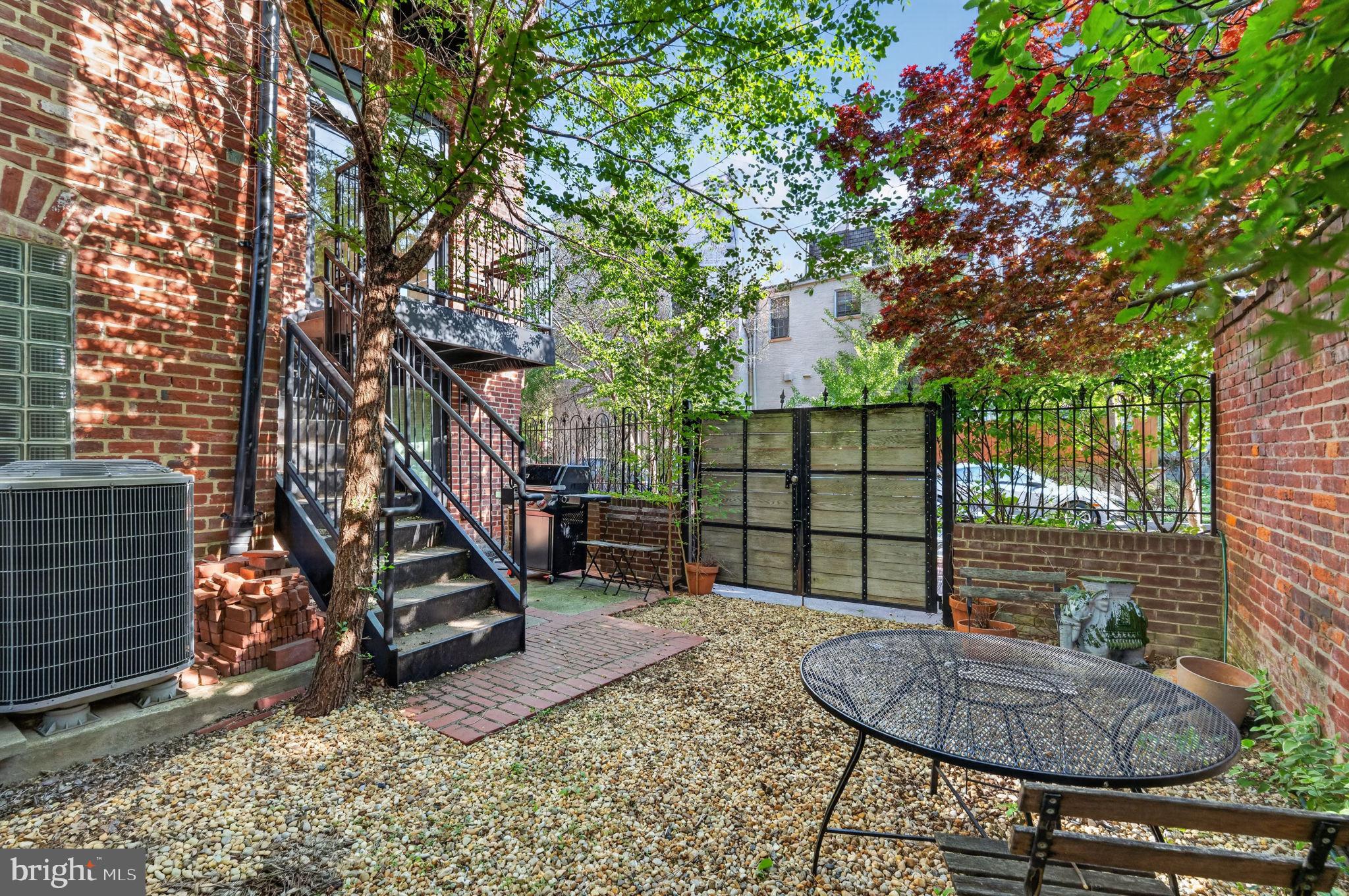 1620 15th Street Northwest, Unit 2 Washington, DC 20009 - Photo 28 of 29