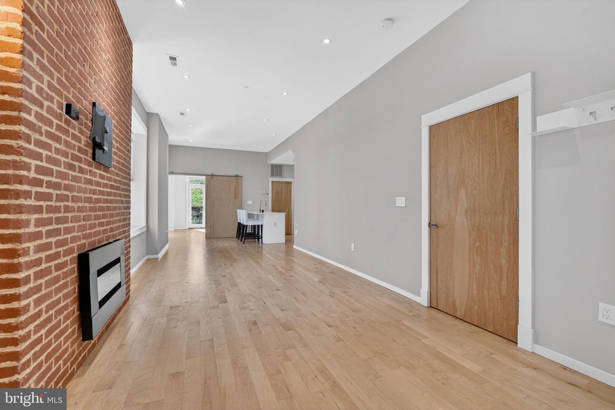 1620 15th Street Northwest, Unit 2 Washington, DC 20009 - Photo 4 of 29