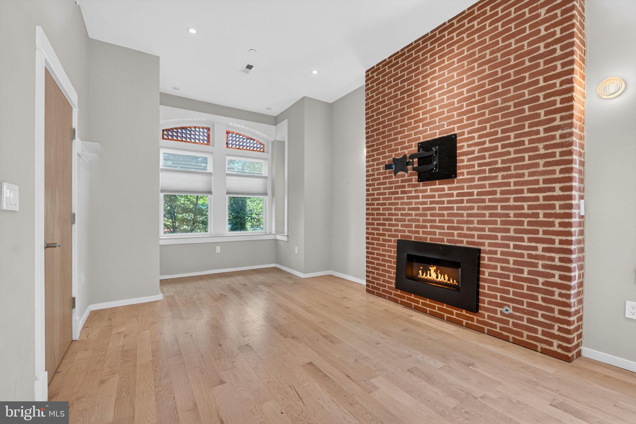 1620 15th Street Northwest, Unit 2 Washington, DC 20009 - Photo 7 of 29