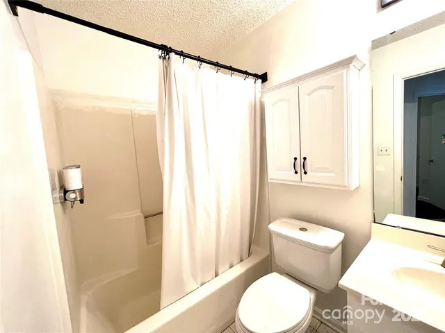 $1,950 | 13714 Dawlish Lane, Pineville, NC 28134