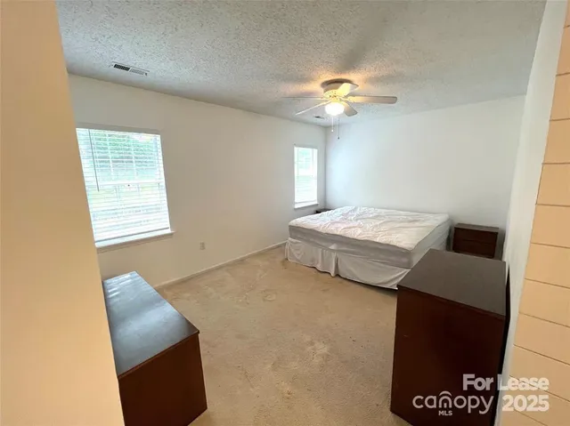 $1,950 | 13714 Dawlish Lane, Pineville, NC 28134