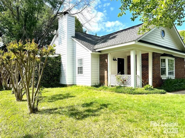 $1,950 | 13714 Dawlish Lane, Pineville, NC 28134