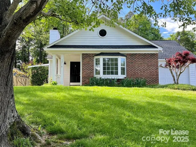 $1,950 | 13714 Dawlish Lane, Pineville, NC 28134