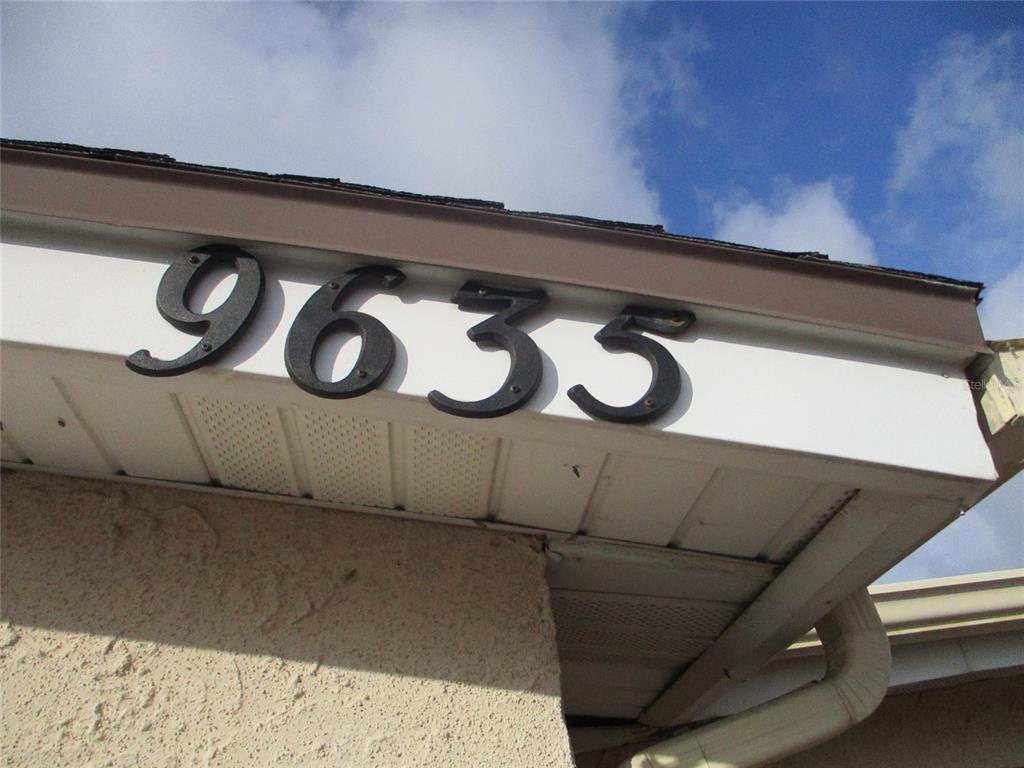 9635 Rainbow Lane Port Richey, FL 34668 - Photo 4 of 11 Gallery Image 4