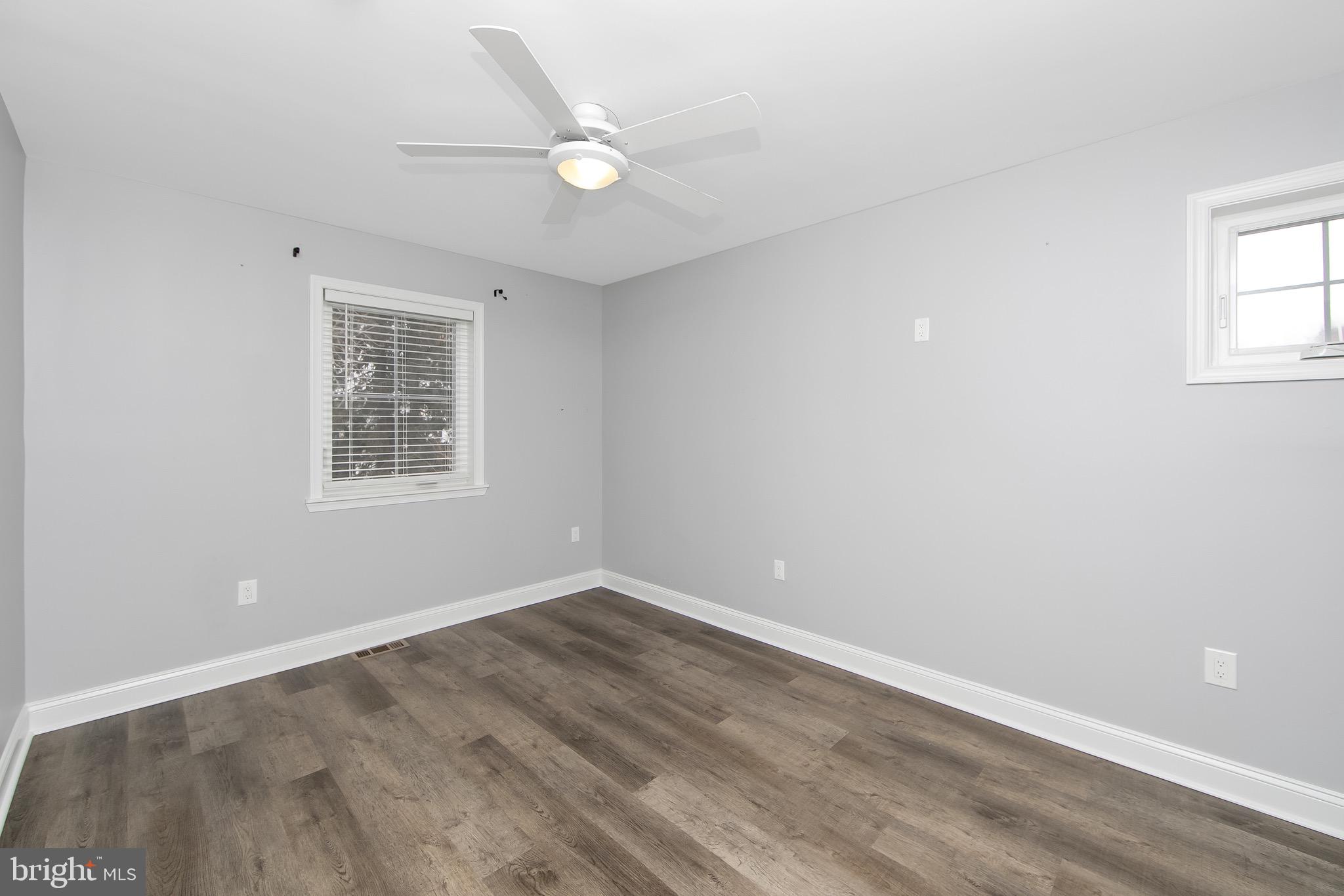 130 Kossuth Street Riverside, NJ 08075 - Photo 20 of 35