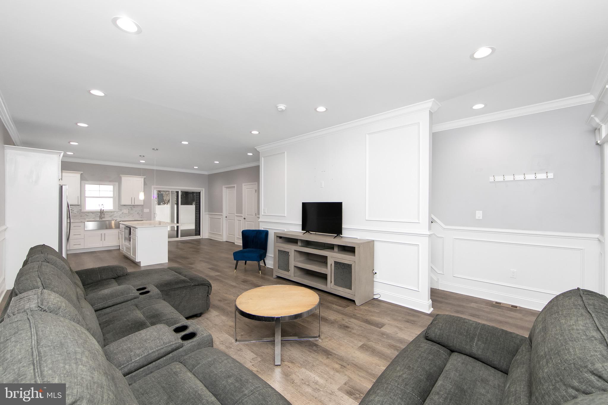 130 Kossuth Street Riverside, NJ 08075 - Photo 4 of 35