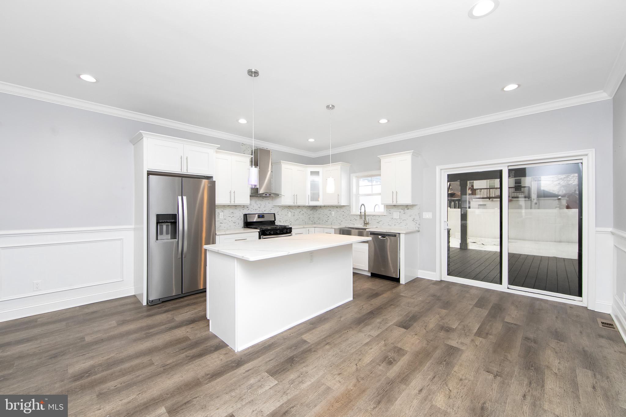 130 Kossuth Street Riverside, NJ 08075 - Photo 6 of 35