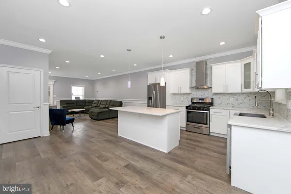 $425,000 | 130 Kossuth Street, Riverside, NJ 08075