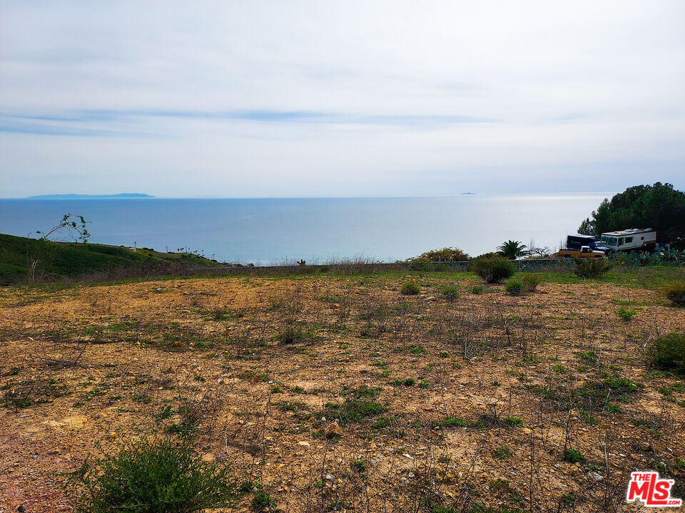 4004 Decker Edison Road Malibu, CA 90265 - Photo 2 of 11 Gallery Image 2