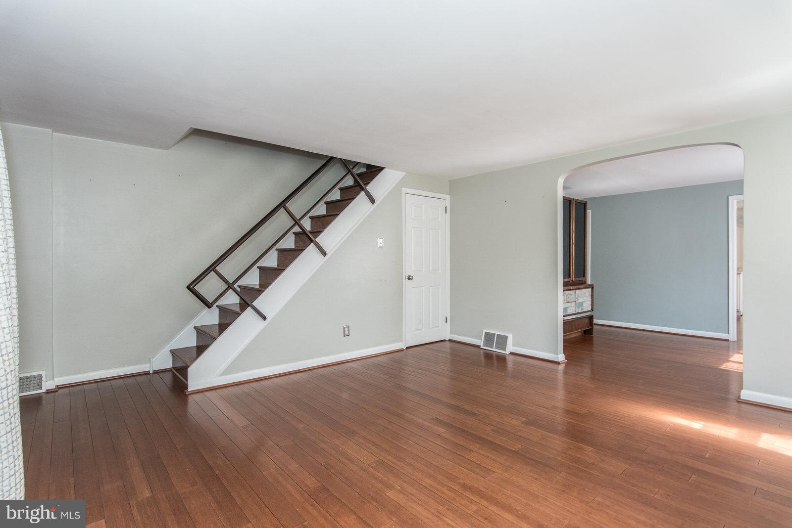 8606 Bridle Road Philadelphia, PA 19115 - Photo 6 of 71