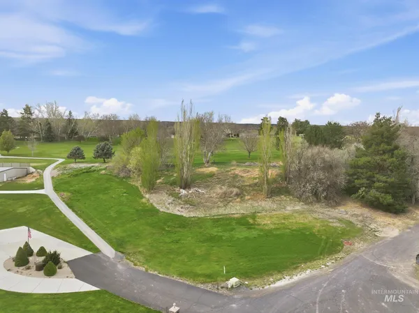 $175,000 | Lot 30-a And B Riverside Lane, Buhl, ID 83316