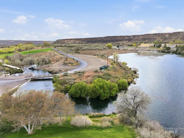 $175,000 | Lot 30-a And B Riverside Lane, Buhl, ID 83316