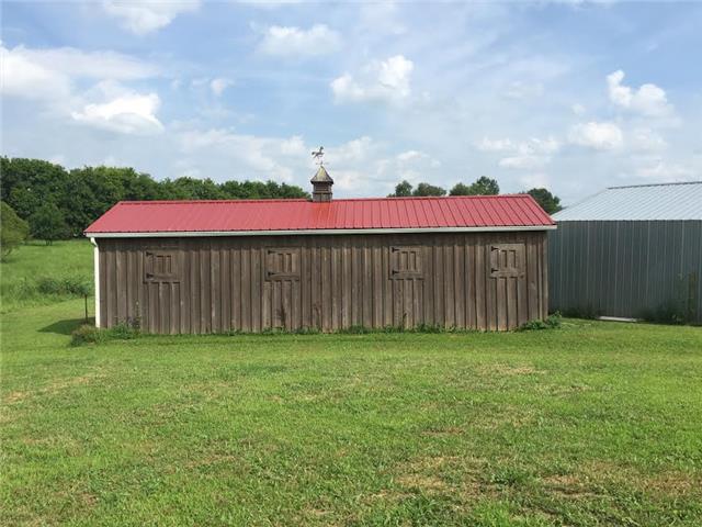 4755 South Qualls Road Adams, TN 37010 - Photo 15 of 20