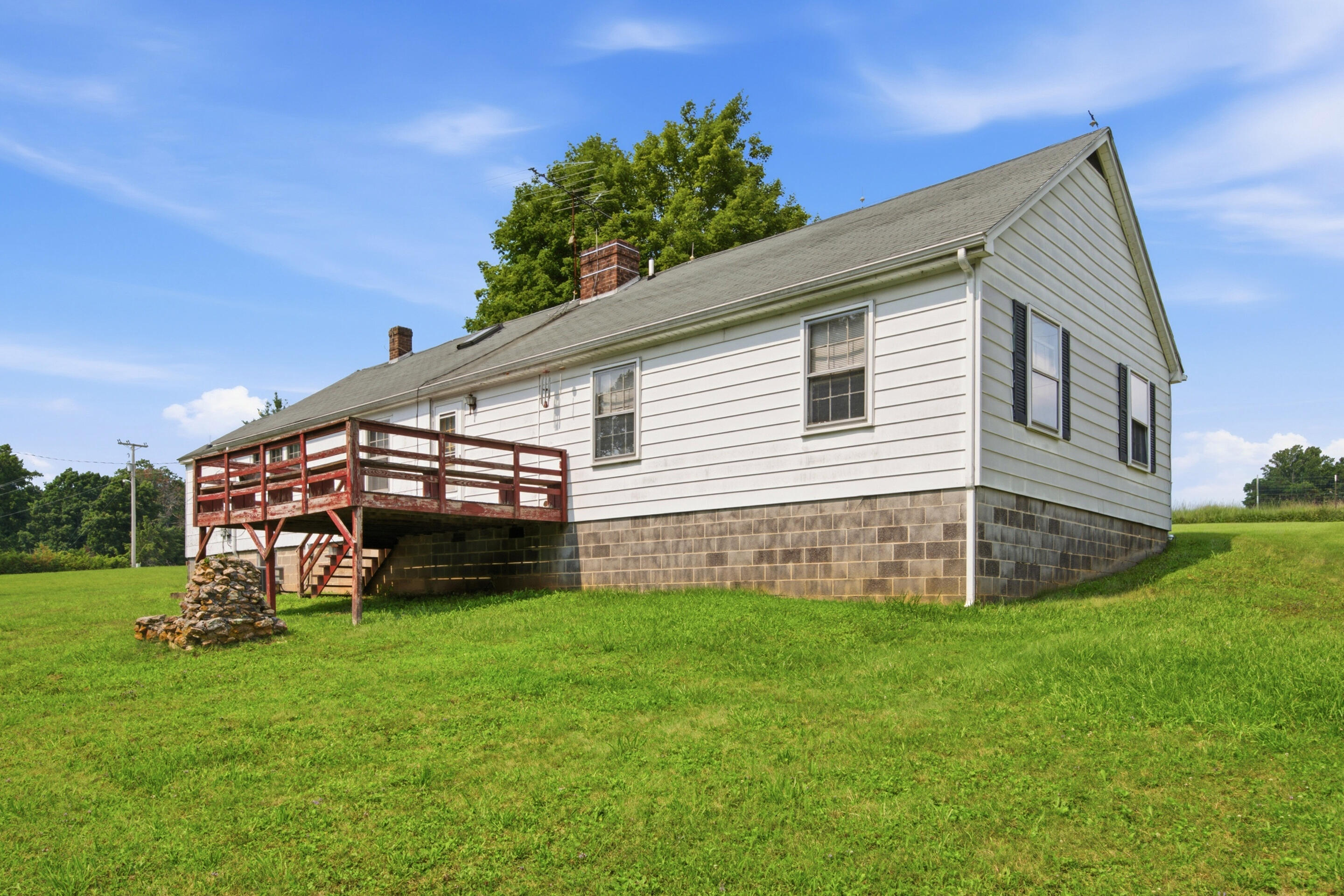 502 Alum Ridge Road Northwest Willis, VA 24380 - Photo 8 of 55 27-502-Alum-Ridge-Rd-Willis