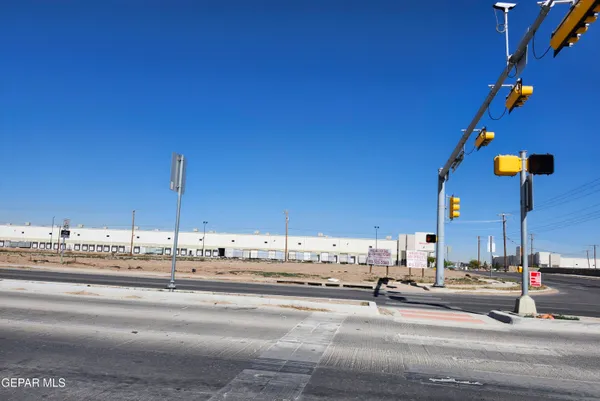 $1,509,600 | 825 Nuevo Hueco Tanks Road, Socorro, TX 79927