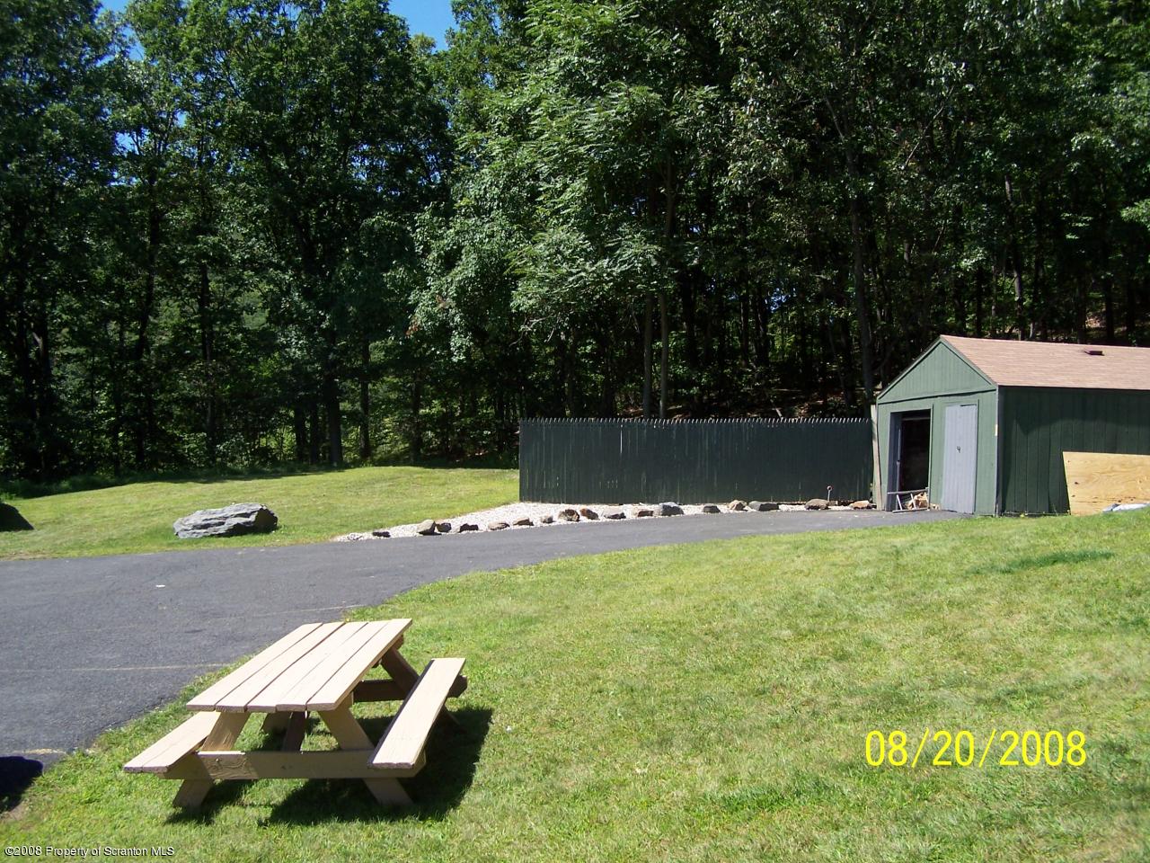 1608 Summit Pointe Scranton, PA 18508 - Photo 3 of 8 Gallery Image 3