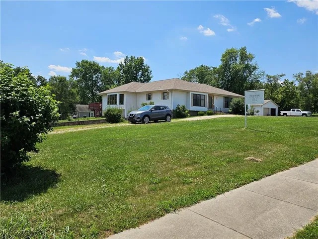 $423,000 | 19910 Lamar Avenue, Stilwell, KS 66085