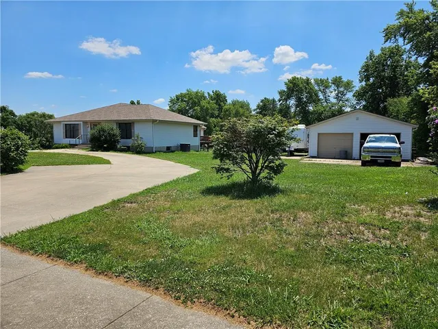 $423,000 | 19910 Lamar Avenue, Stilwell, KS 66085