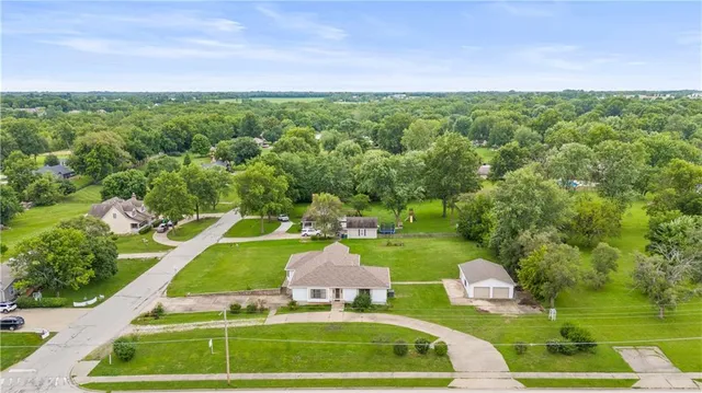 $423,000 | 19910 Lamar Avenue, Stilwell, KS 66085