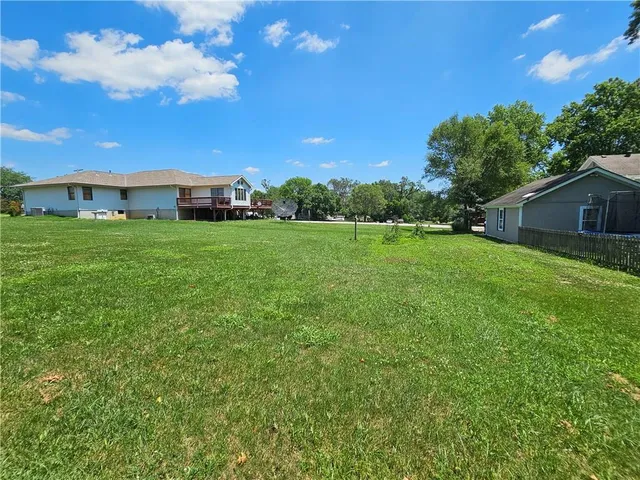$423,000 | 19910 Lamar Avenue, Stilwell, KS 66085