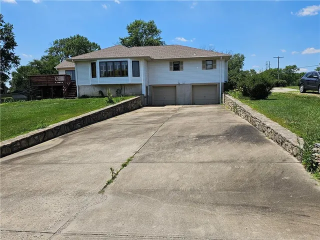 $423,000 | 19910 Lamar Avenue, Stilwell, KS 66085