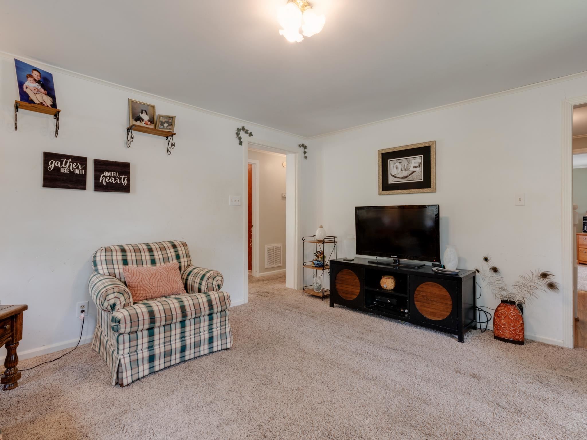 1041 Greendale Road Harrisonburg, VA 22801 - Photo 18 of 37 Gallery Image 18