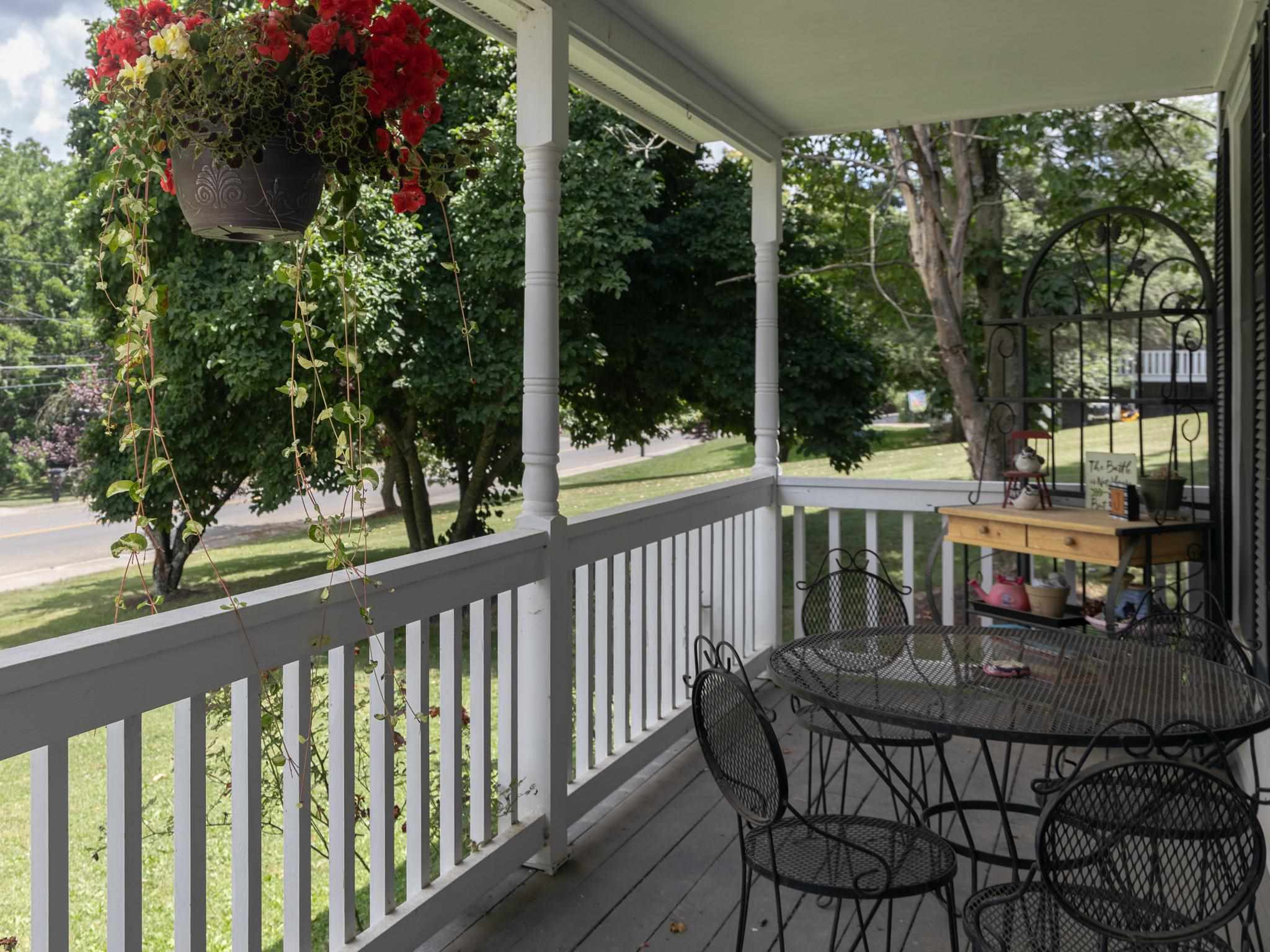 1041 Greendale Road Harrisonburg, VA 22801 - Photo 5 of 37 Gallery Image 5