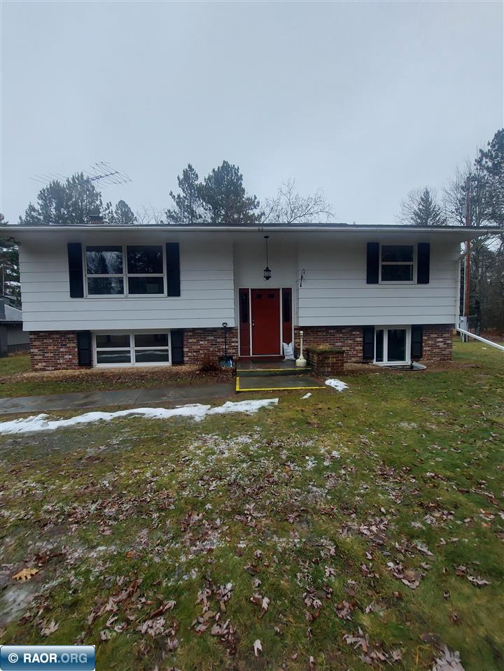 5137 Wahlsten Road Embarrass, MN 55732 - Photo 1 of 34