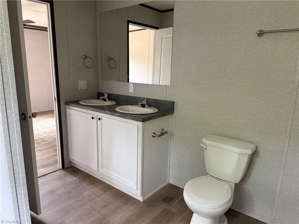 2684 Sowers Road Linwood, NC 27299 - Photo 10 of 18 Primary En-Suite