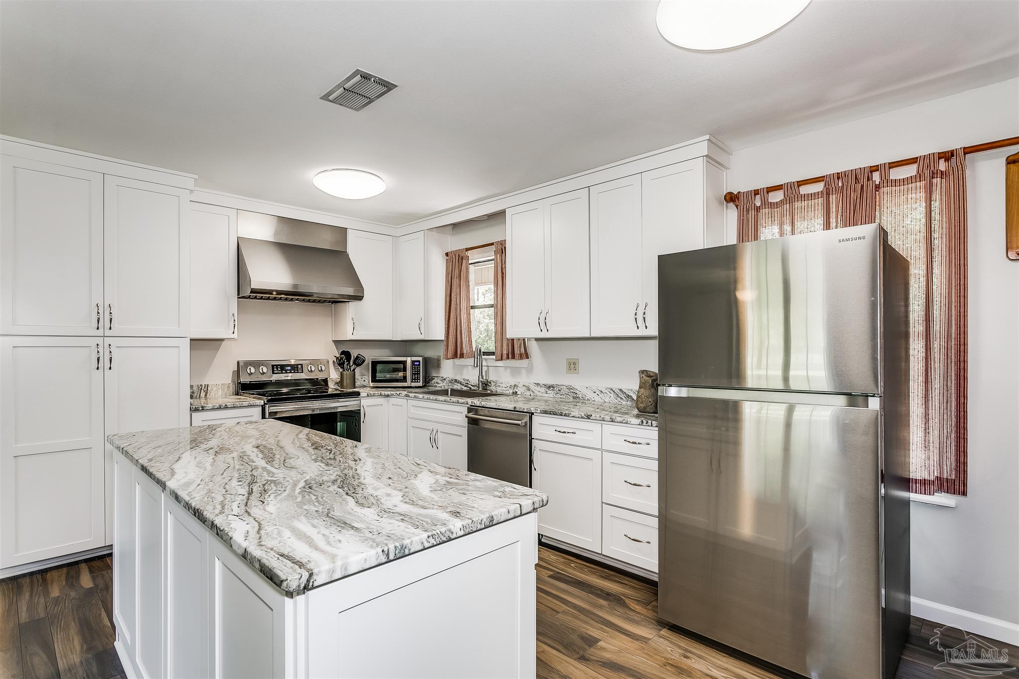 3135 Chance Road Molino, FL 32577 - Photo 11 of 34 Gallery Image 11