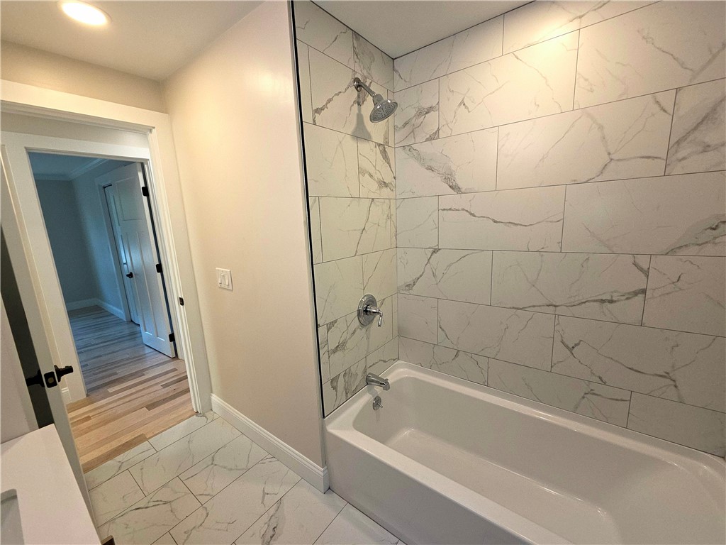 513 Knotty Oak Road Coventry, RI 02816 - Photo 21 of 36