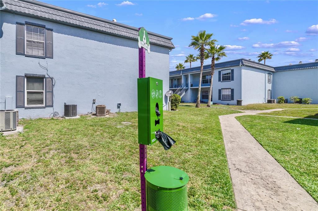 5200 Curry Ford Road, Unit 102 Orlando, FL 32812 - Photo 23 of 23 a front view of a house with garden