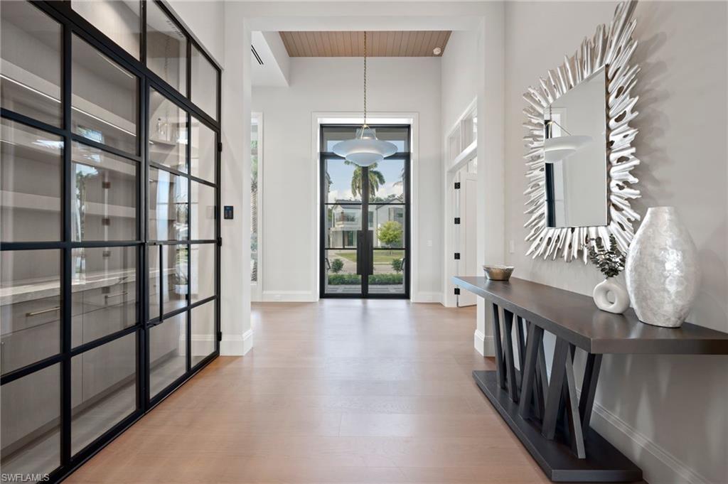 444 Orchid Drive Naples, FL 34102 - Photo 10 of 49