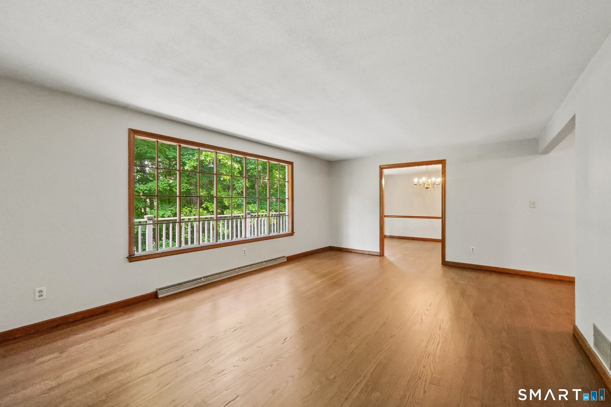 439 Brewster Road Bristol, CT 06010 - Photo 11 of 40