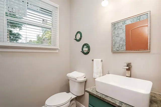 $3,500 | 617 26th Street West, Bradenton, FL 34205