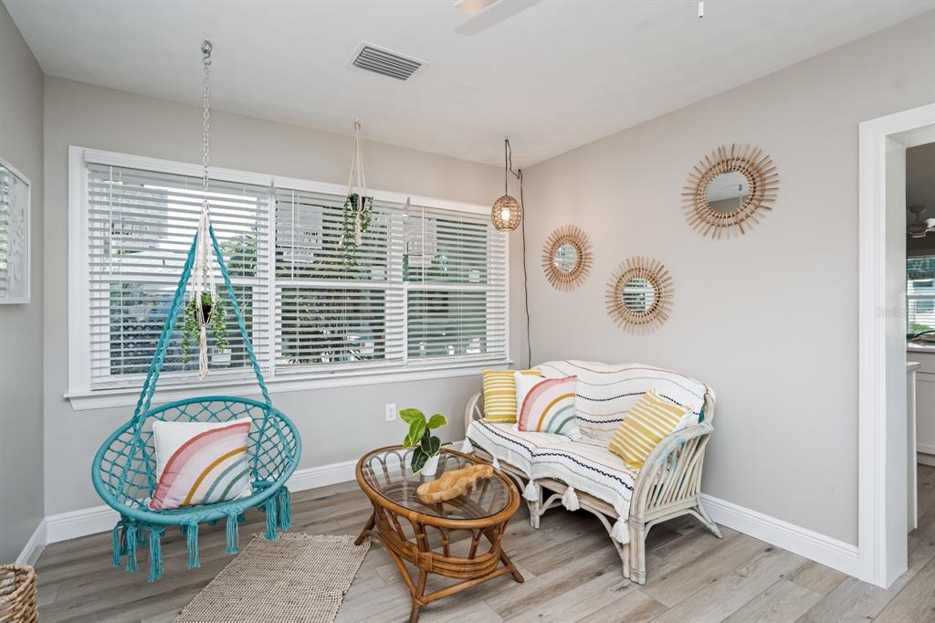 617 26th Street West Bradenton, FL 34205 - Photo 27 of 36