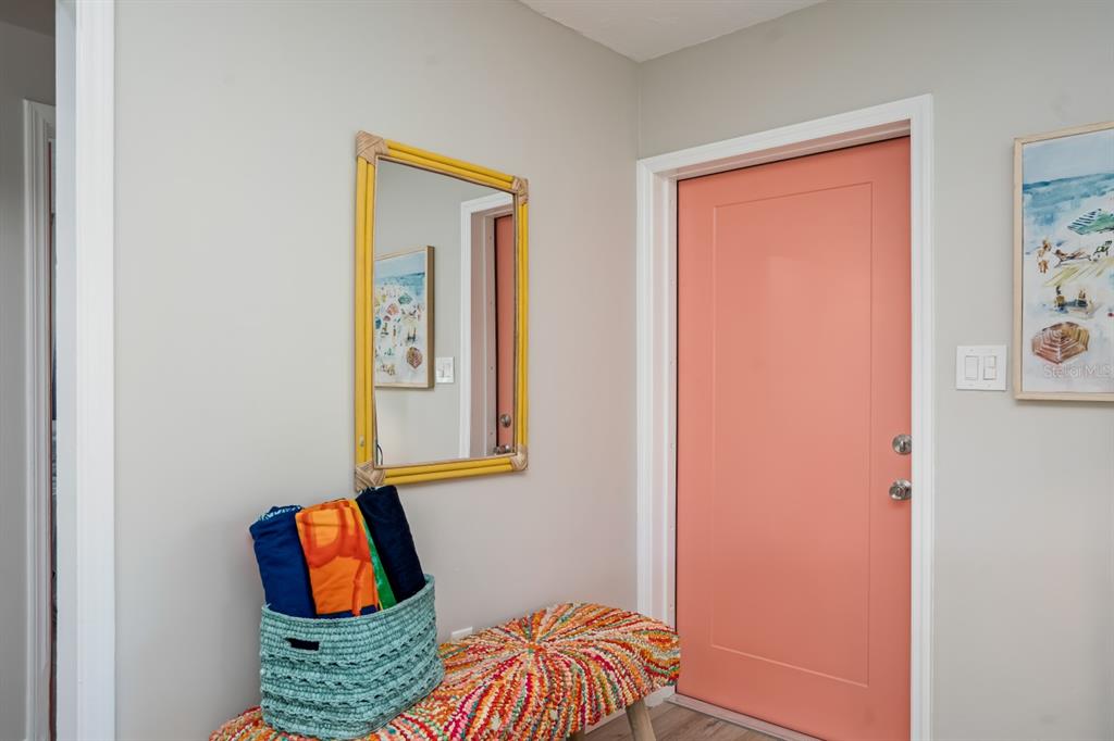 617 26th Street West Bradenton, FL 34205 - Photo 7 of 36