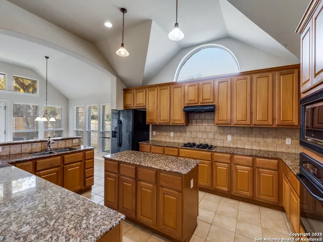 $625,000 | 2347 Berwick Drive, Round Rock, TX 78681