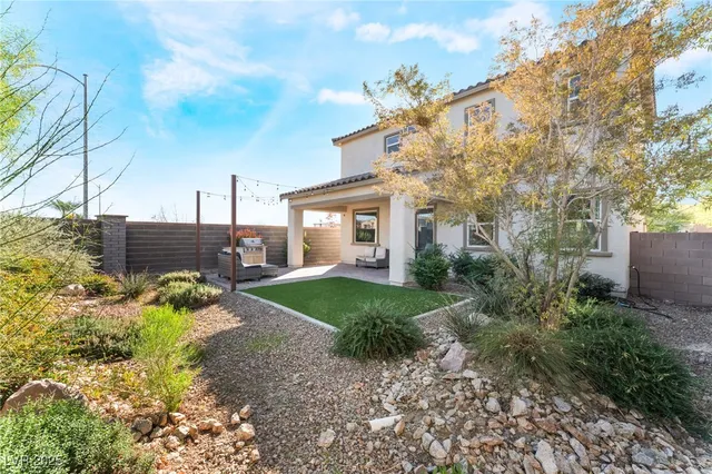 $2,300 | 1506 Visible Avenue, North Las Vegas, NV 89031