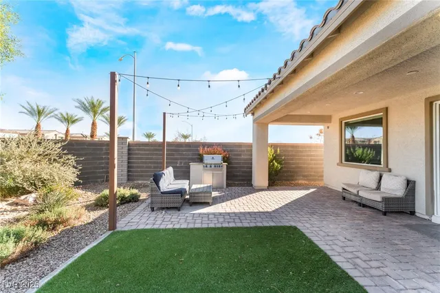 $2,300 | 1506 Visible Avenue, North Las Vegas, NV 89031