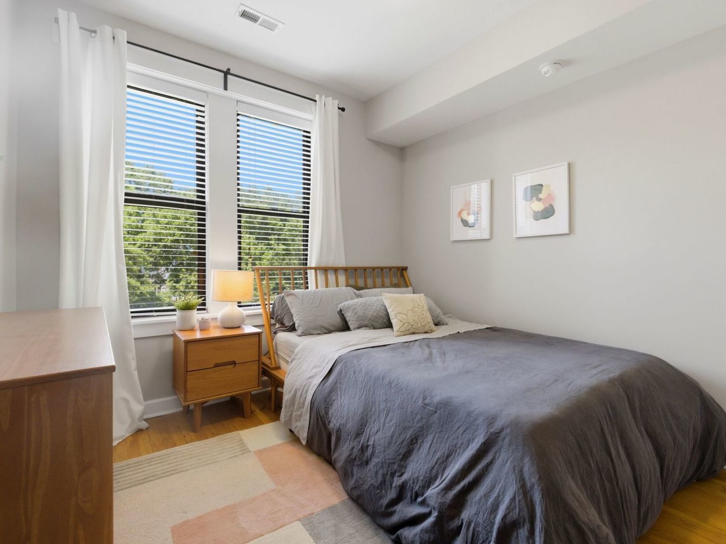 622 Judson Avenue, Unit 2 Evanston, IL 60202 - Photo 12 of 17