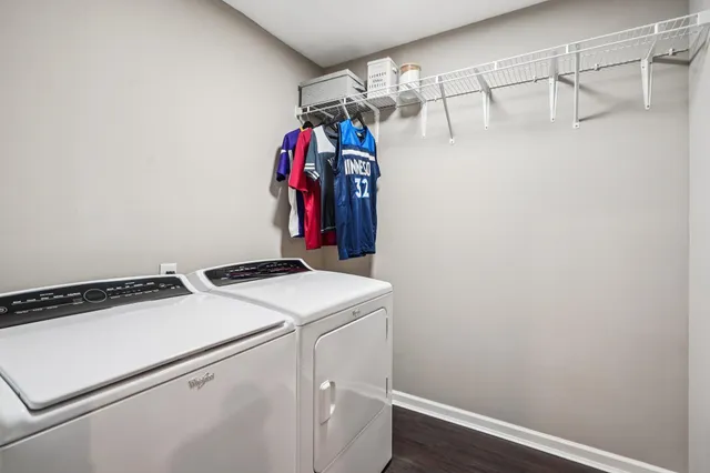 $319,900 | 1006 Van White Memorial Boulevard, Minneapolis, MN 55411