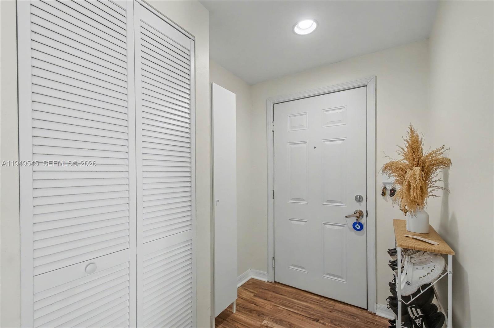 275 Northeast 18th Street, Unit 703 Miami, FL 33132 - Photo 16 of 28