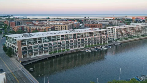 $949,900 | 311 East Erie Street, Unit 408, Milwaukee, WI 53202