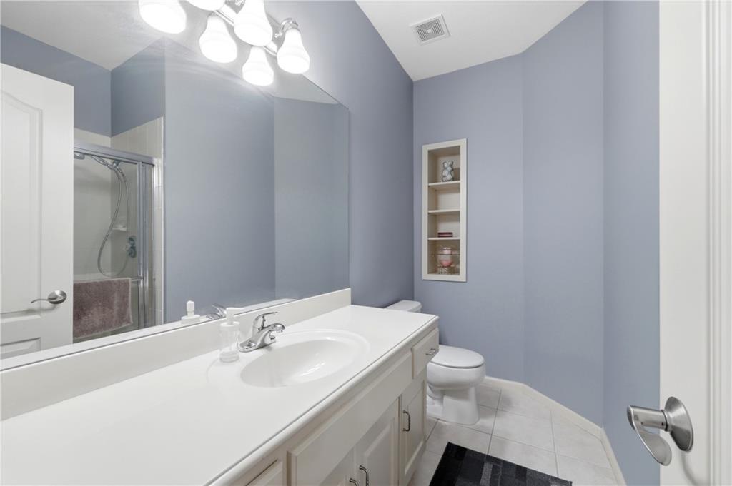 9227 Redbud Lane Lenexa, KS 66220 - Photo 41 of 73