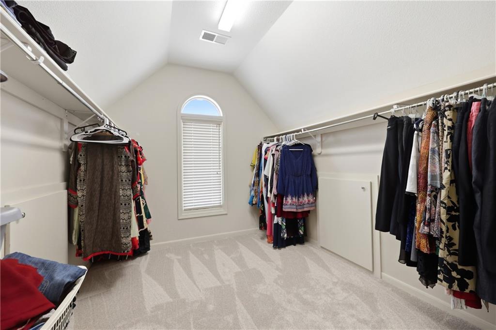 9227 Redbud Lane Lenexa, KS 66220 - Photo 50 of 73