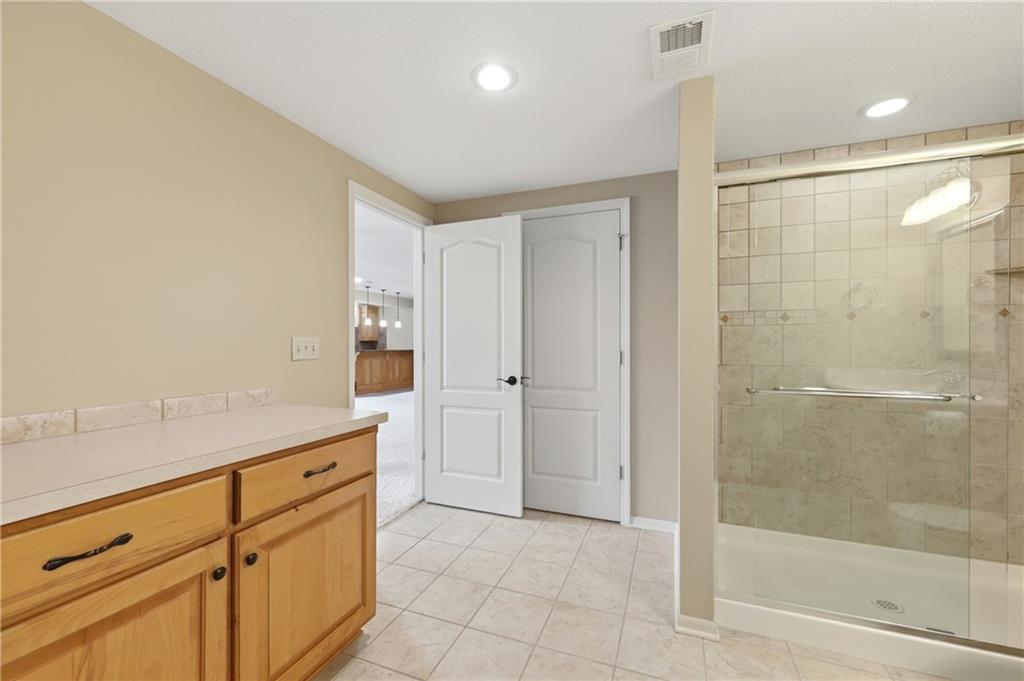 9227 Redbud Lane Lenexa, KS 66220 - Photo 59 of 73