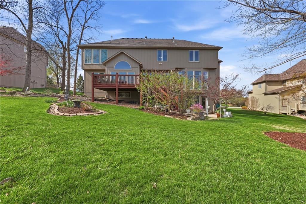 9227 Redbud Lane Lenexa, KS 66220 - Photo 66 of 73