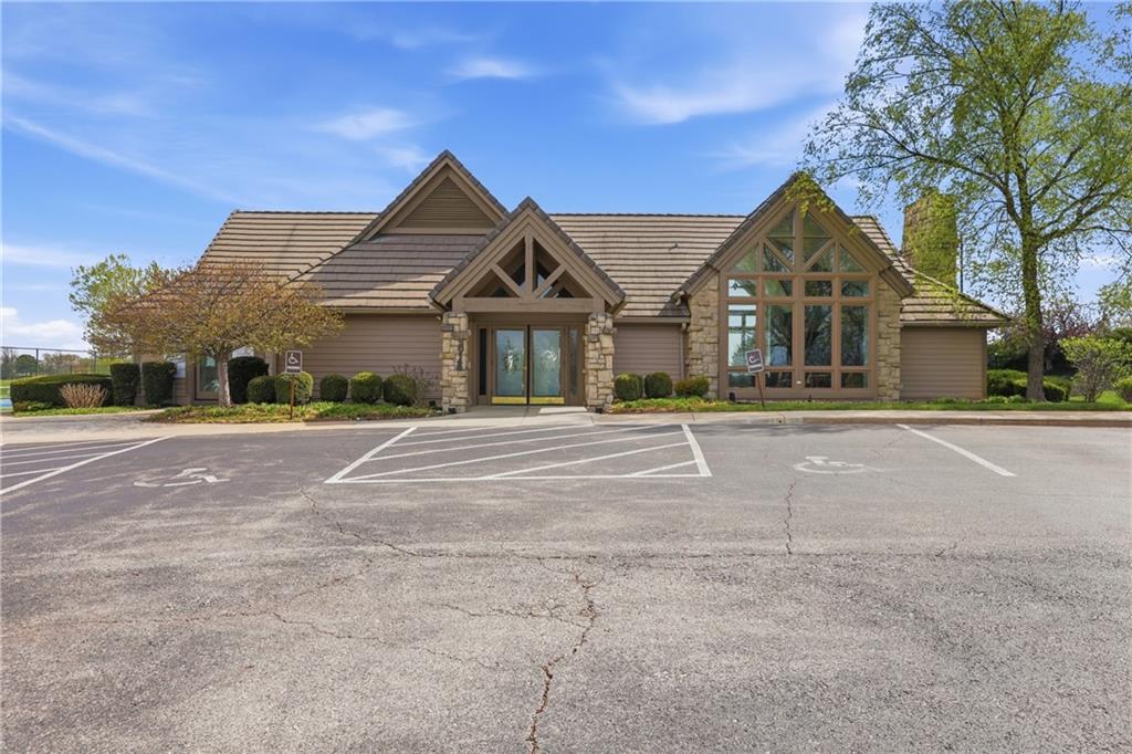9227 Redbud Lane Lenexa, KS 66220 - Photo 69 of 73