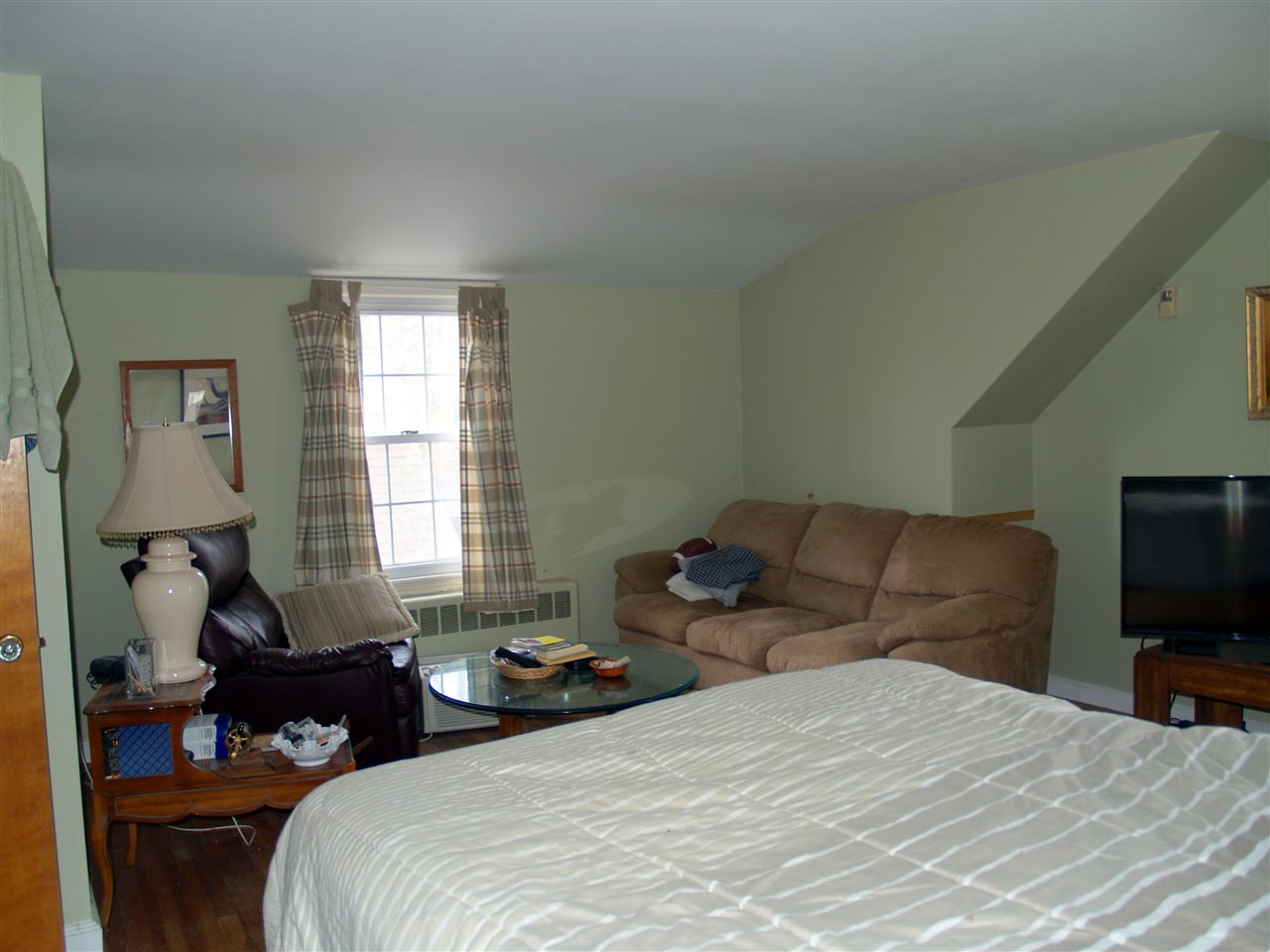 201 Birchwood Road Manchester, NH 03104 - Photo 14 of 16